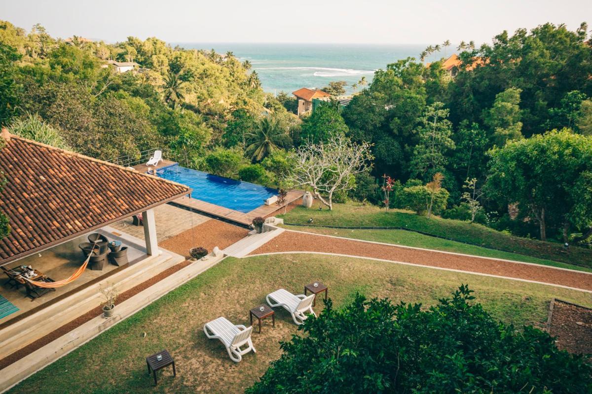 Highland Villa Уелигама Екстериор снимка