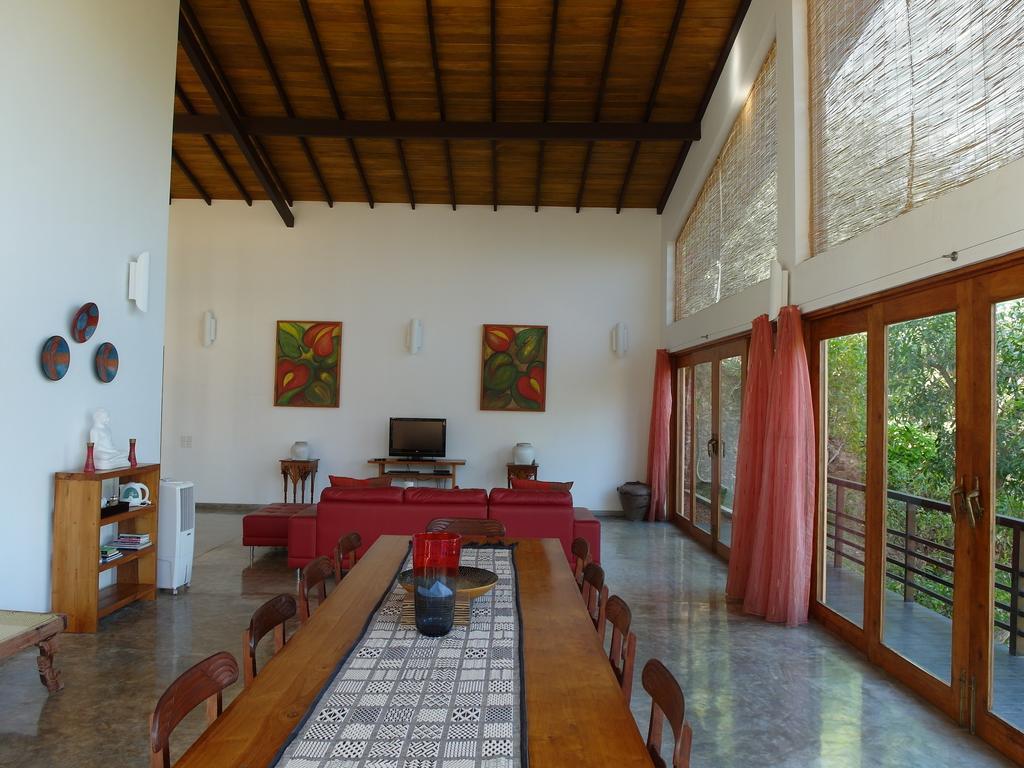 Highland Villa Уелигама Екстериор снимка
